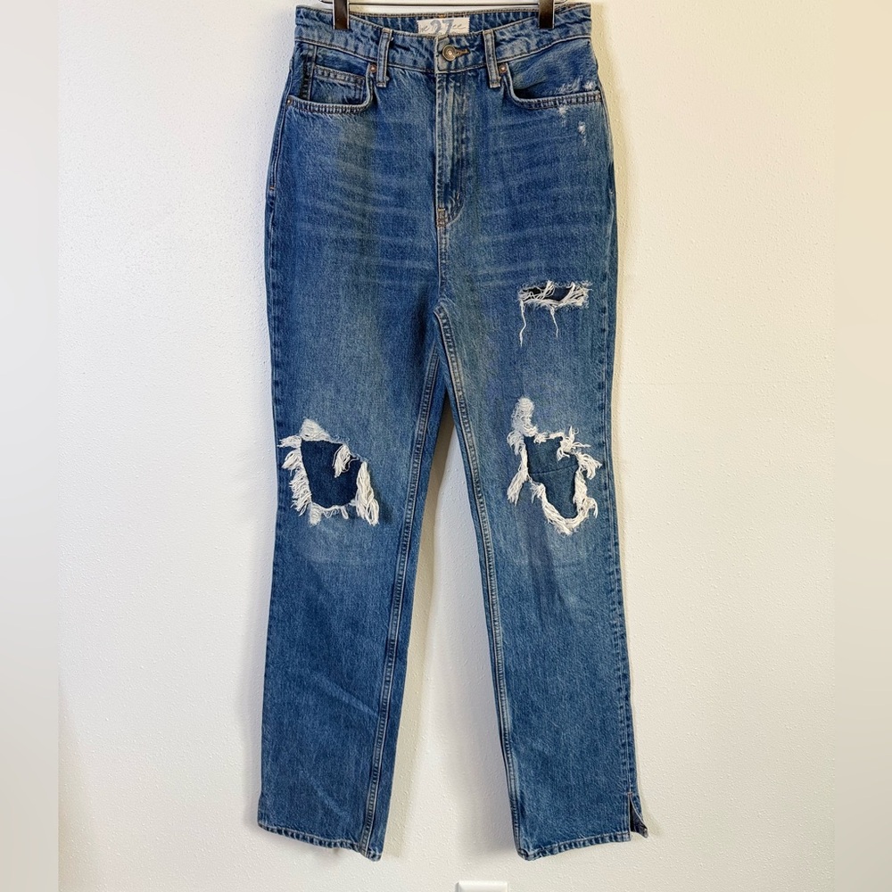 Free People We The Free Distressed Straight Leg Jeans Size 27 Raw Hem